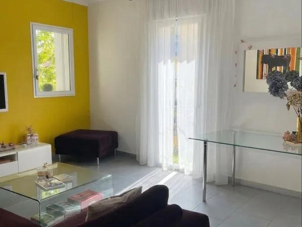 Maison 90m2 Quartier des Arènes