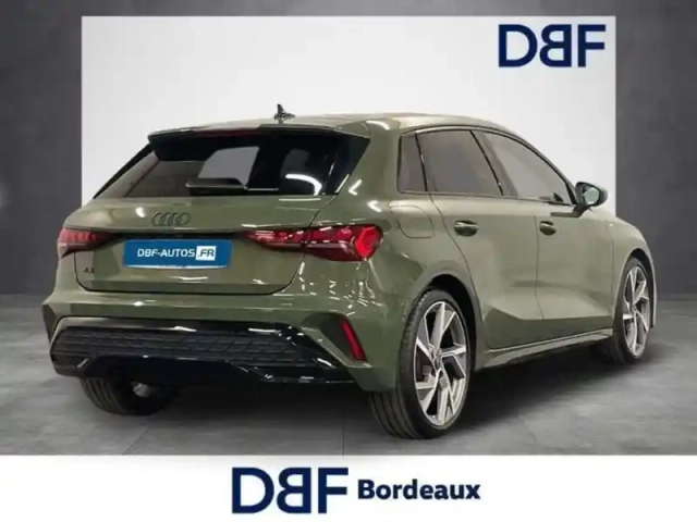 Audi A3 tfsi mild hybrid 150 s tronic 7 s line — photo 5