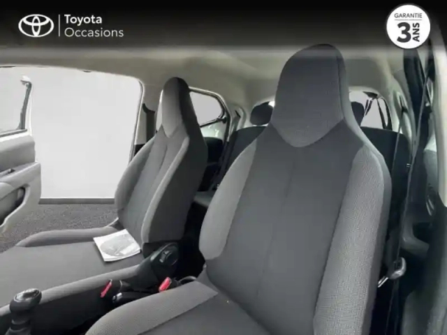 Toyota Aygo 1.0 vvt-i 72ch x-pro 5p — photo 11