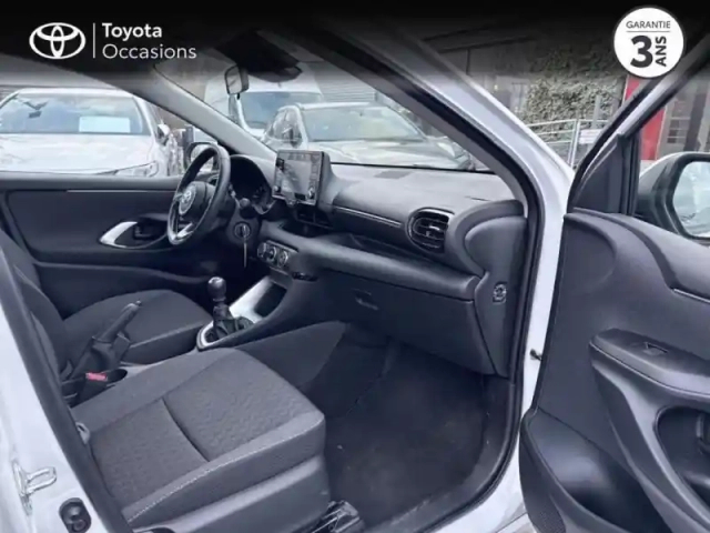 Toyota Yaris 120 vvt-i dynamic 5p my22 — photo 13