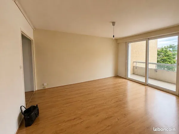 T2 49,27 m² avec balcon, parking et cave - Ascenseur - Périgueux