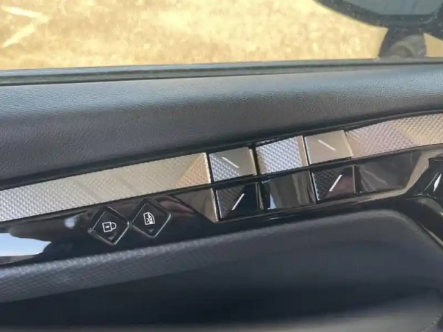Ds Ds 4 puretech 130ch rivoli automatique — photo 11