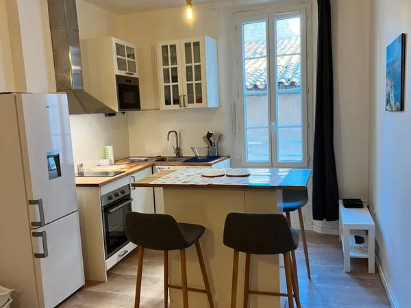 Studio neuf meublé 25 m² - Centre-ville La Seyne-sur-Mer - 540 /mois