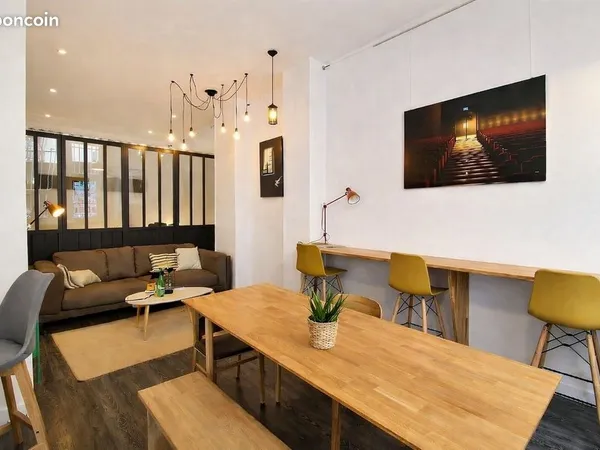 Bureaux 187 m²