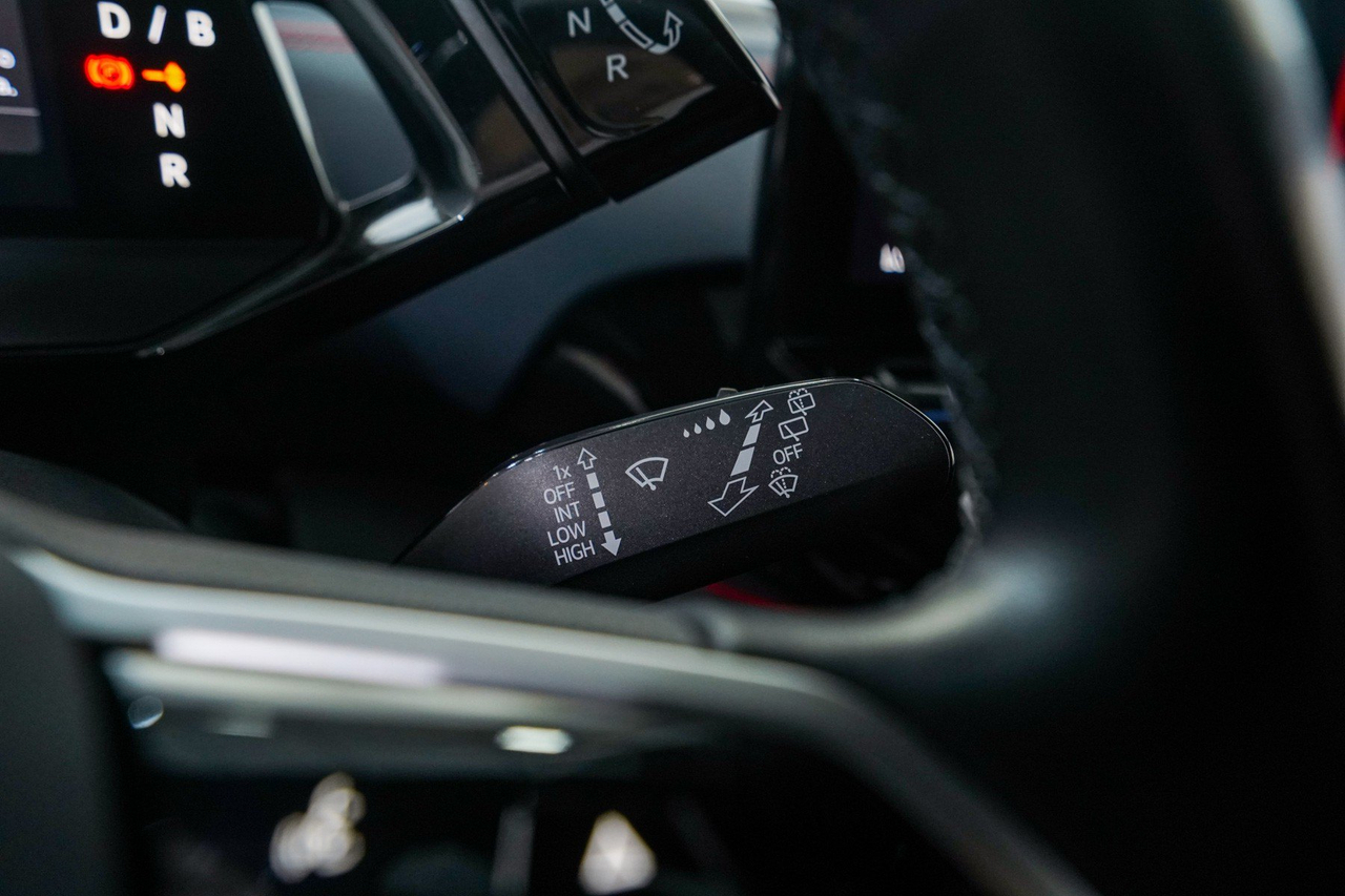 Volkswagen ID.4 — photo 19