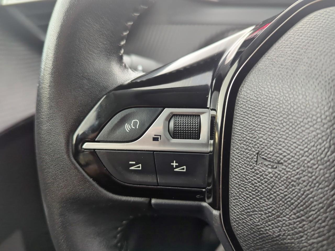 Peugeot 208 puretech 100 s&s bvm6 active — photo 20
