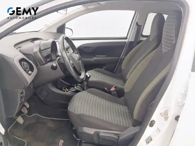 Peugeot 108 vti 72ch s&amp;s bvm5 — photo 9