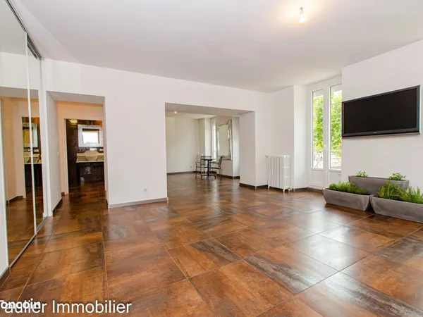 Appartement 3 pièces 103 m²