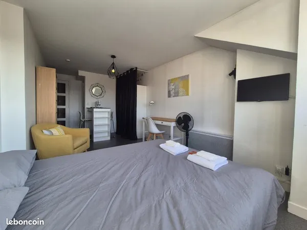 Studio 1 pièce 23 m²