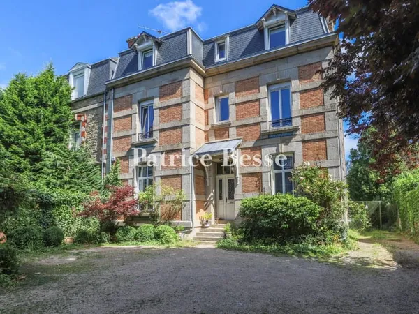 Hôtel particulier 12 pièces 295 m²