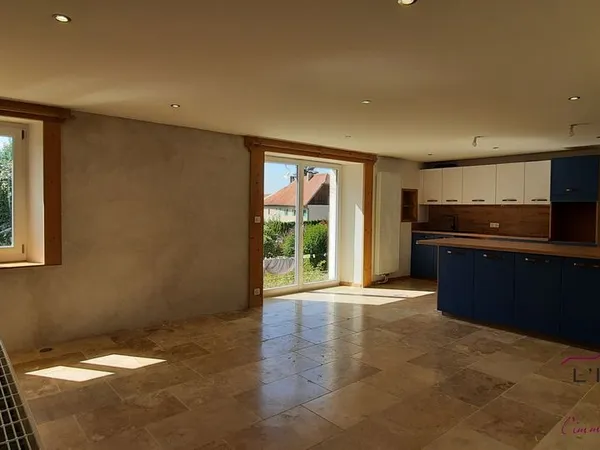 Appartement 3 pièces 84 m²
