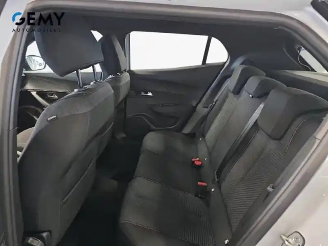 Peugeot 2008 hybrid 145 e-dcs6 — photo 10