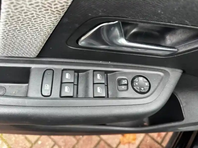 Citroën C4 puretech 130ch s&amp;s shine — photo 15