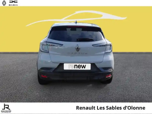 Renault Captur 1.2 tce 115ch techno - 25 — photo 11