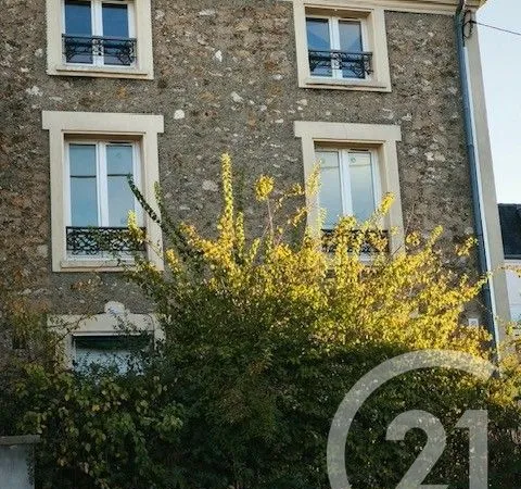Immeuble 235 m²