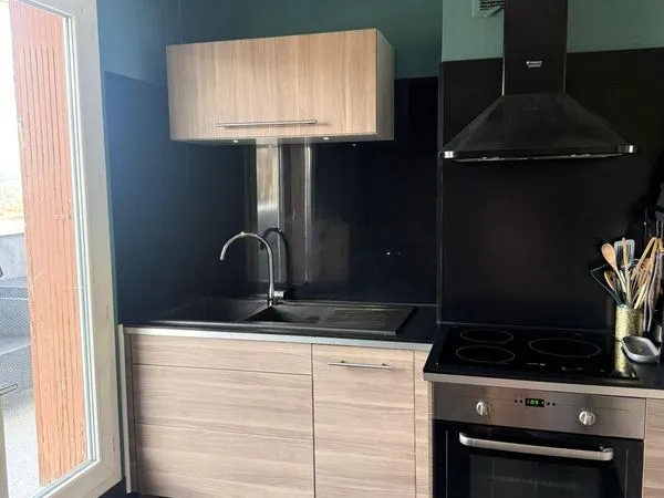 Appartement T2 Traversant de 57m2 avec terrasse et garage