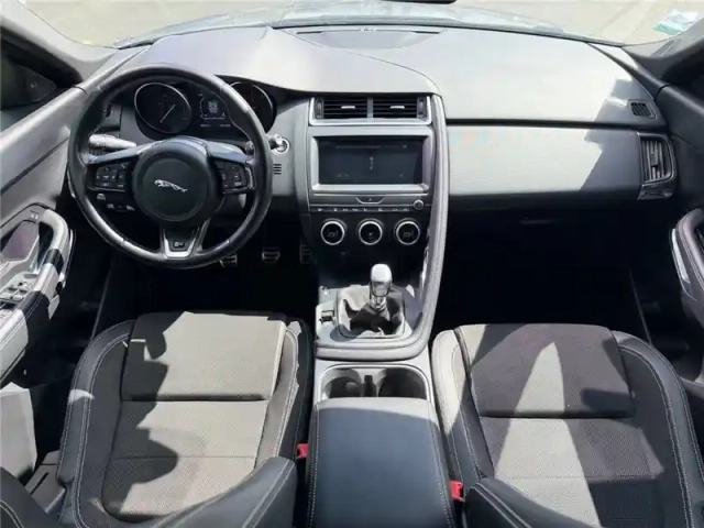 Jaguar E-Pace 2.0 d - 150 ch 2wd bvm — photo 42