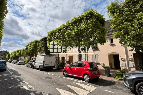 Maison 5 pièces 140 m²