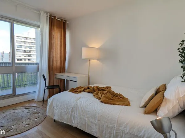 Chambre 1 pièce 11 m²