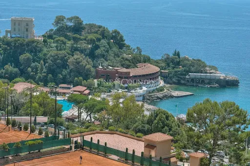 Villa 7 pièces 344 m²