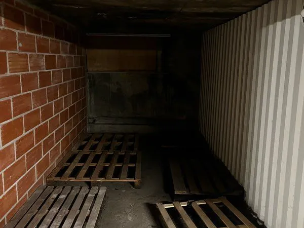 Garage 12m2
