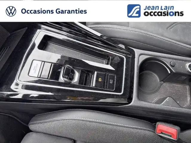 Volkswagen Golf 1.5 ehybrid 204 dsg6 — photo 36