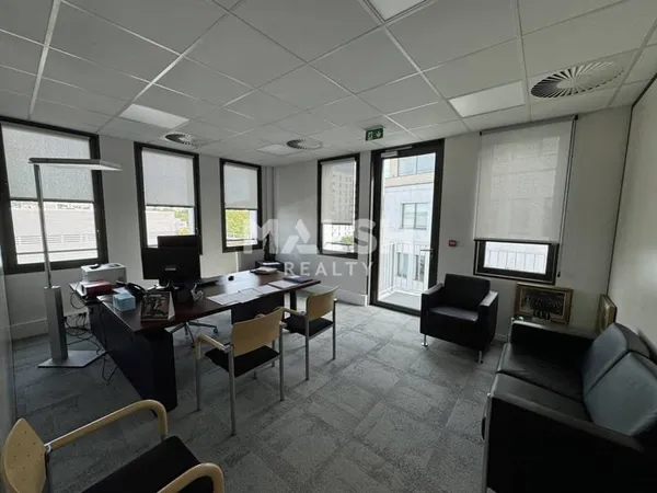 Bureaux 202 m²