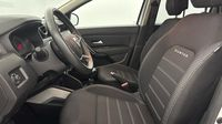 Dacia Duster 1.5 Blue dCi 115ch Prestige 4x2 — photo 12