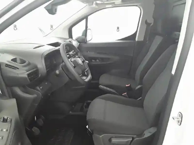 Citroën Berlingo van xl 950kg bluehdi 130 s&amp;s bvm6 — photo 9