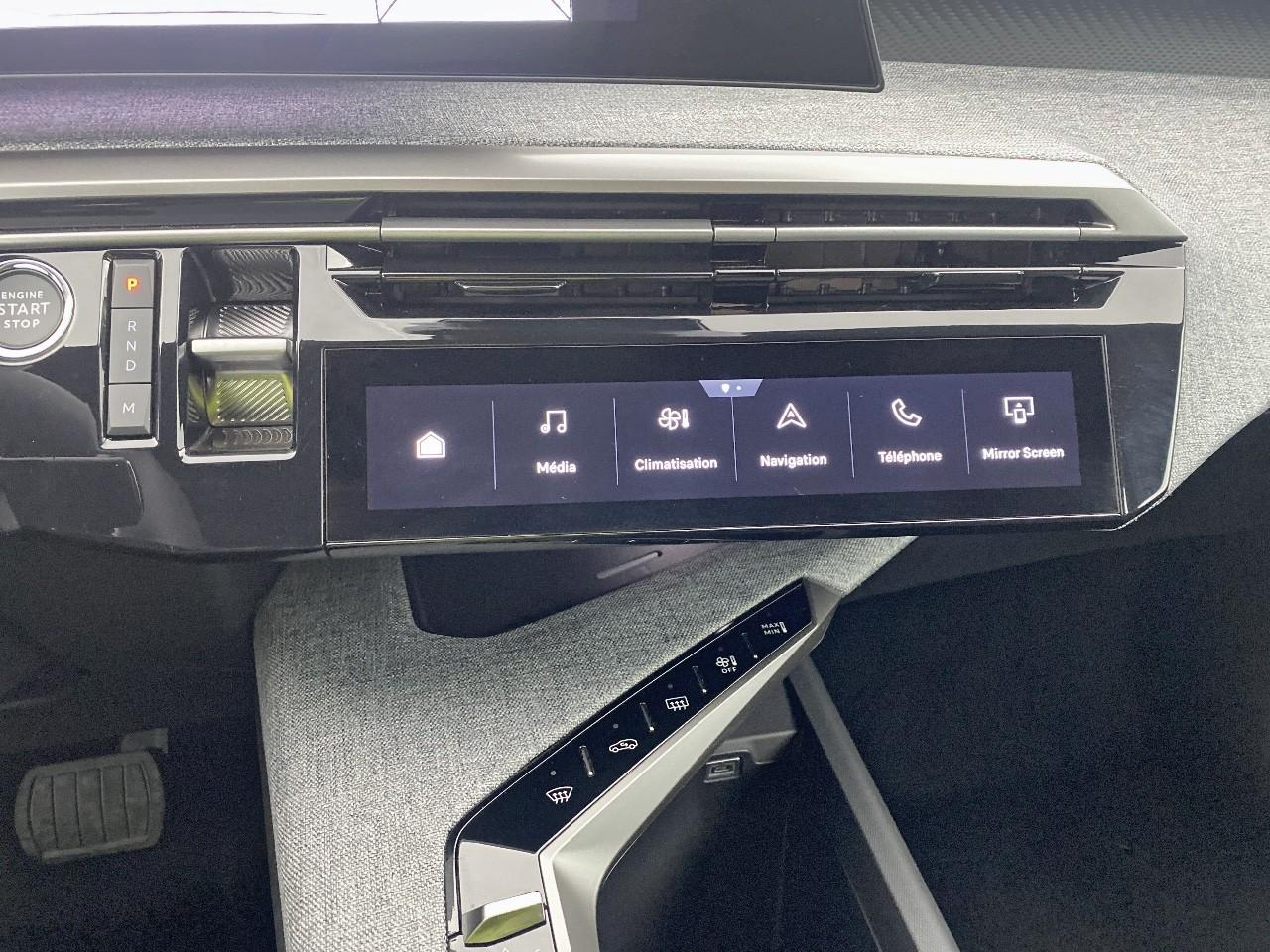 Peugeot 5008 hybrid 145 ch e-dcs6 allure — photo 17
