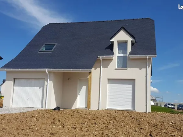 Maison 110 m² Savigne L Eveque