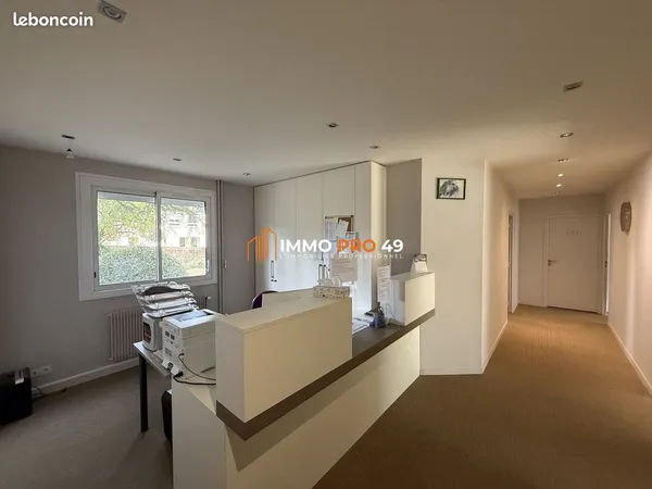 Bureaux 100 m² Cholet