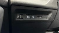 Peugeot 308 Sw PHEV 180ch Allure Pack e-EAT8 — photo 27