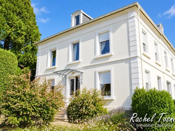 Maison 14 pièces 400 m²