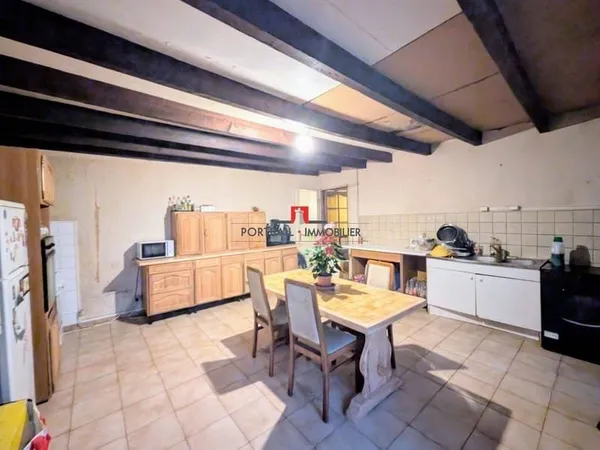 Maison 7 pièces 146 m²