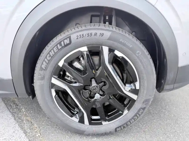 Peugeot 3008 plug-in hybrid 195 e-dcs7 — photo 84