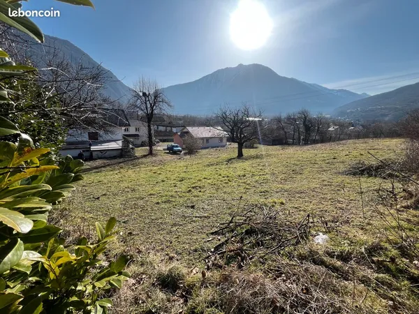 Terrain viabilise la chambre