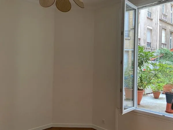 Appartement 2 pieces + bureau meublé