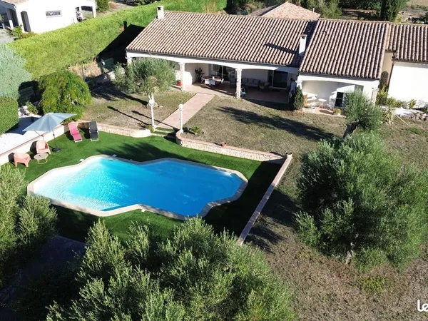 Maison 6 pièces 199 m²