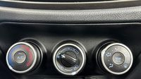 Toyota Aygo X 1.0 VVT-i 72ch Dynamic MY23 — photo 19