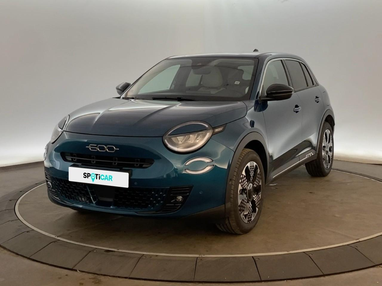 Fiat 600 t-gen 3 1.2 hybrid 145ch edct6 la prima — photo 1