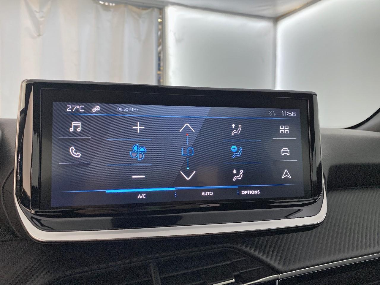 Peugeot 2008 hybrid 136 e-dcs6 style — photo 14