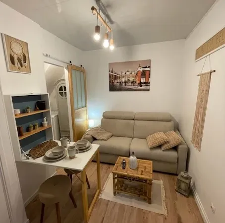 Studio 1 pièce 13 m²