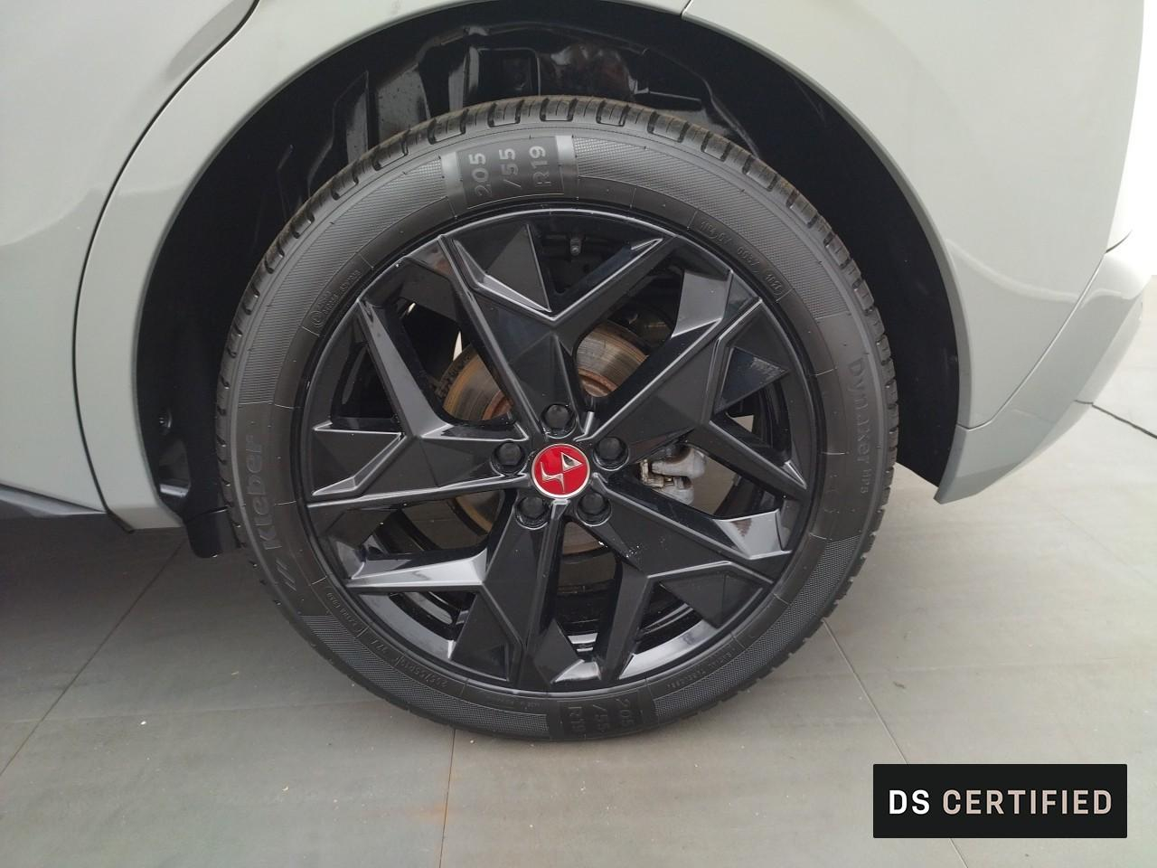 Ds Ds 4 bluehdi 130 eat8 performance line+ — photo 16