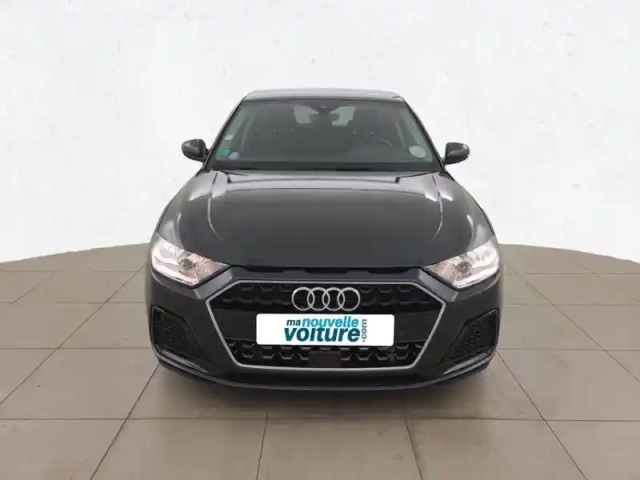 Audi A1 sportback 25 tfsi 95 ch s tronic 7 — photo 2