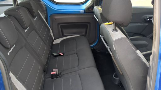 Dacia DOKKER 1.2 TCE 115 - Stepway – 2018 – 116732 km – Essence – Boîte Manuelle — photo 18