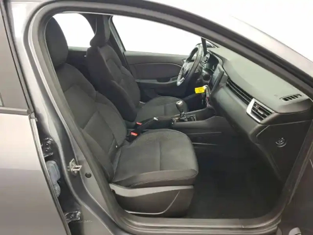 Renault Clio tce 90 — photo 23