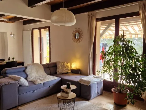 Maison à louer à l'Hospitalet du Larzac