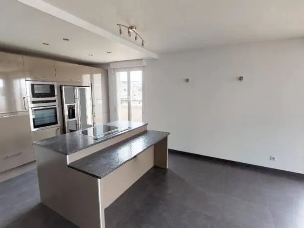 Appartement 4 pièces 97 m²