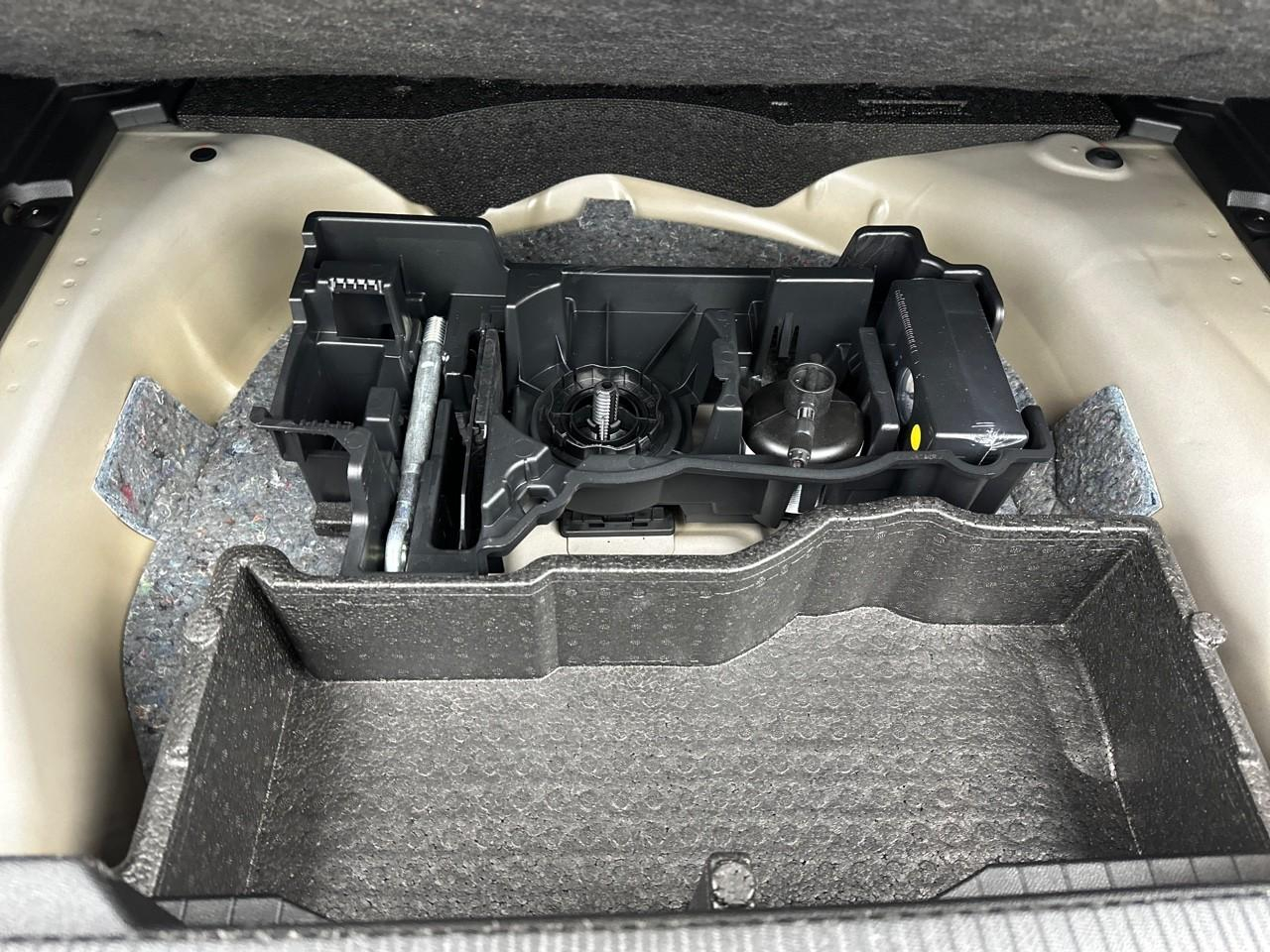 Peugeot 2008 puretech 130 s&s eat8 style — photo 34